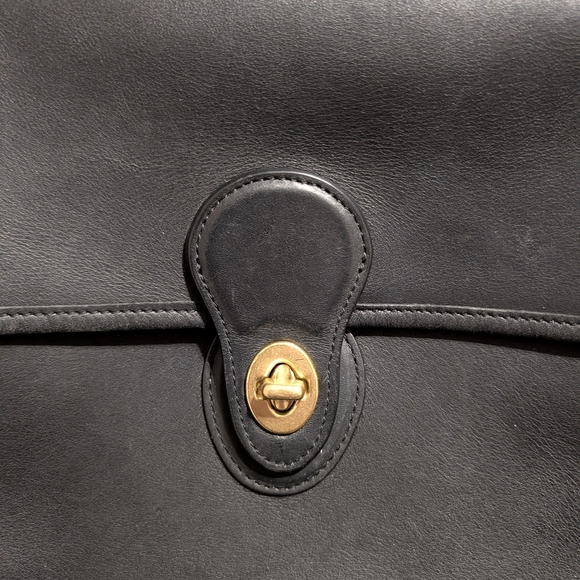 Coach Y2K Vintage Willis Black With Top Handle Brass Hardware Crossbody Bag 9927 - Picture 12 of 13